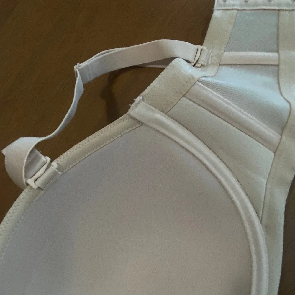 Wacoal Red Carpet Strapless Full Busted Underwire‎ Bra 854119 Nude 36DDD